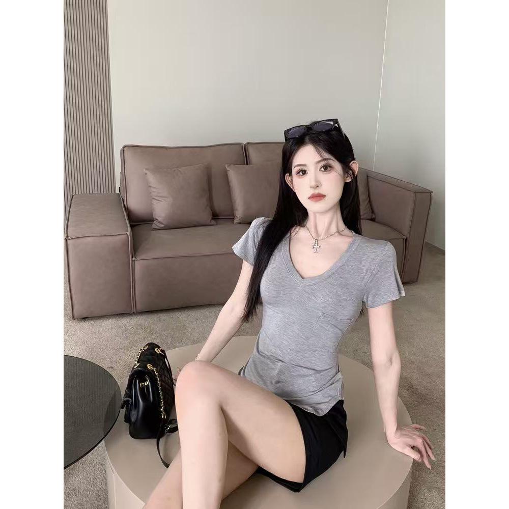 

Острая Девушка V-образный вырез Необычный карман Короткий рукав Приталенная футболка XL [105-120 jin]