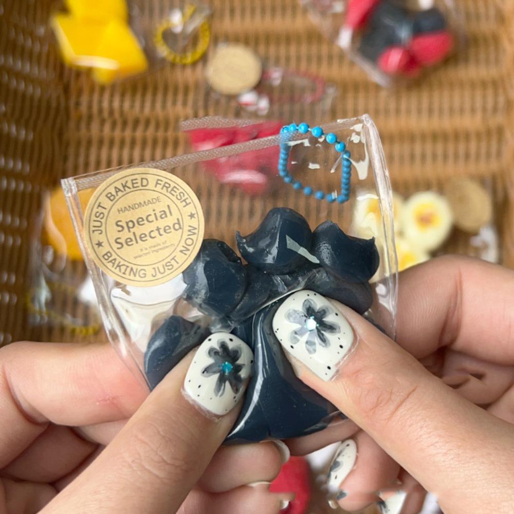 

Simulated Fruit Cute Fruit Squeeze Toys Strawberry Fruit Soft Slow Rebound Toys Kids Gift