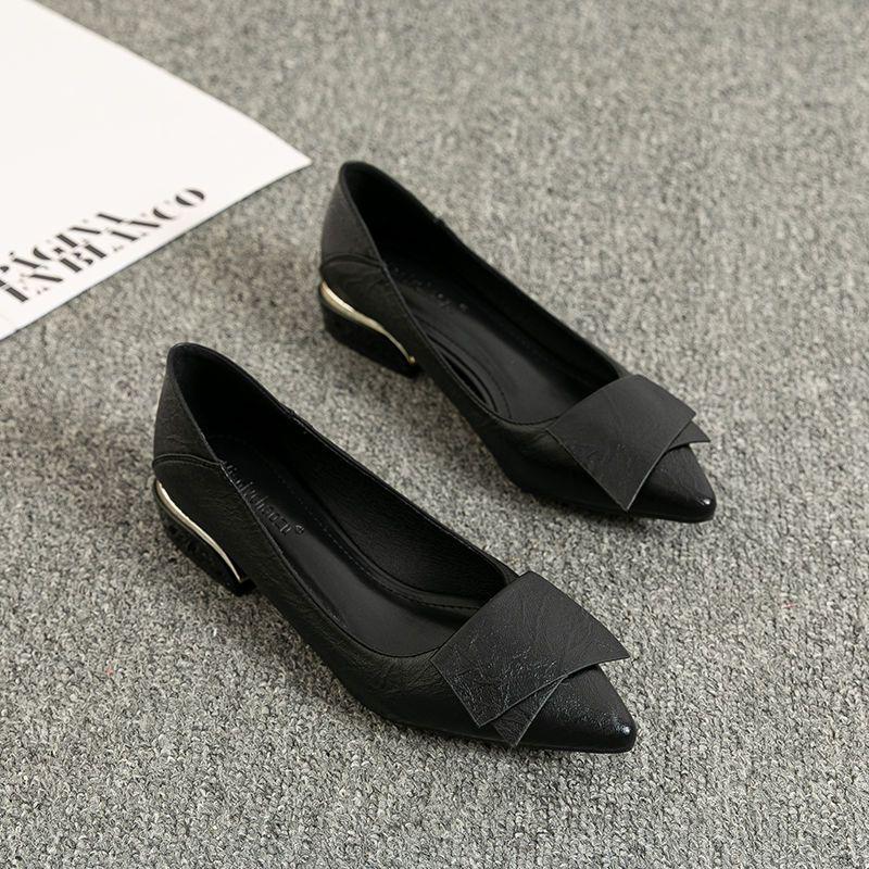 WD Women's Black Low Heel Professional Work Shoes - Comfortable Chunky Heel for Long Hours