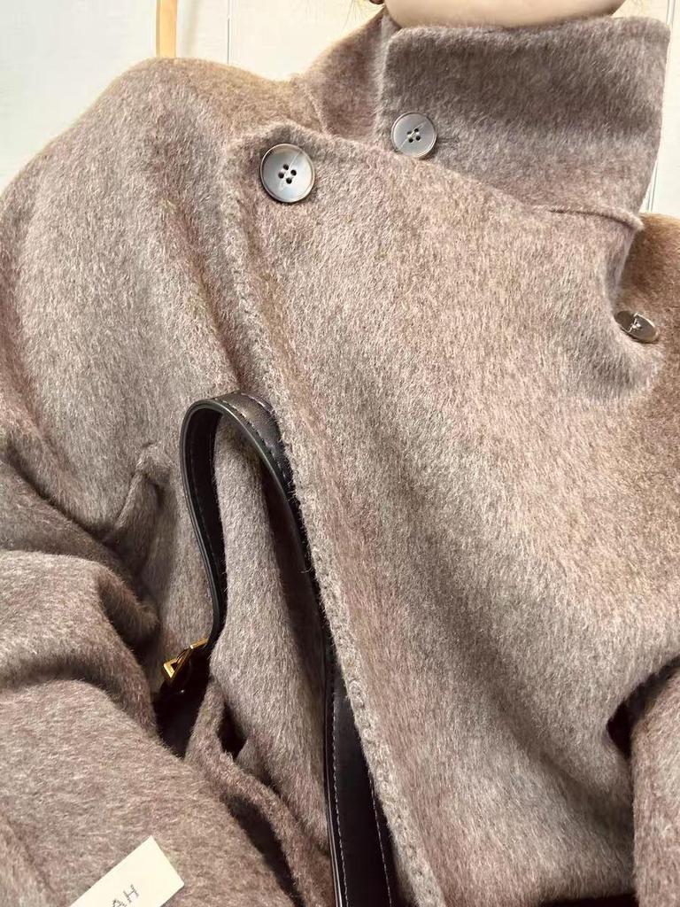 2025 Autumn/Winter Women's Hepburn-Style Stand-Collar Wool Cashmere Overcoat