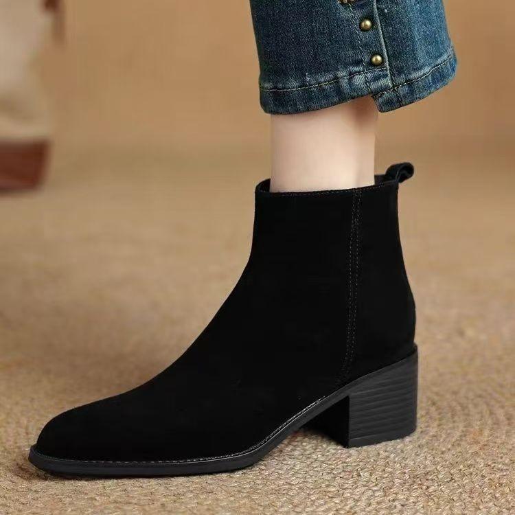 Women's lightweight comfortable thick sole cold warm padded snow boots non-slip wear outdoor leisure sports pointed cotton boots