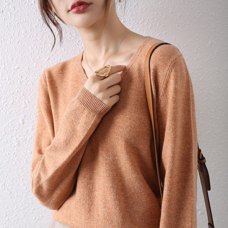Short Velvet Sweater for Women V-neck Knitted Sweater for Autumn and Winter and Thin Loose Pullover