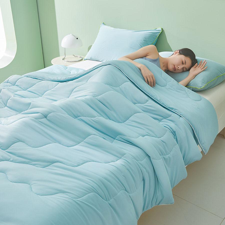 High Quality Cooling Blanket Summer Thin Quilt For Adults And Children Air Conditioned Quilt Cool Feeling Simple Fashion