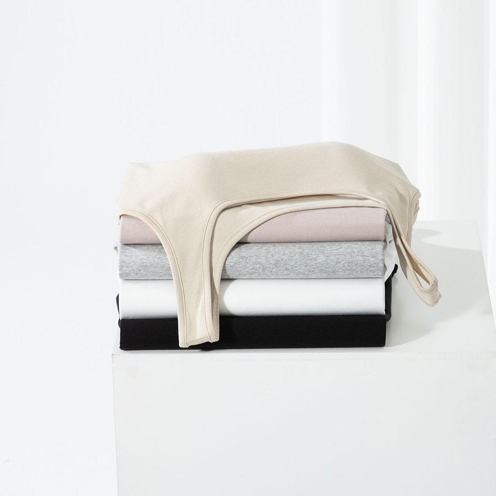 Women's Slim Fit Cotton Camisole: Versatile Spring/Summer Sleeveless Top with Chest Pads