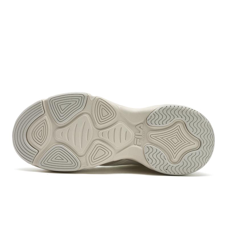 FILA Bread Fashion Durable Mid-Top Dad Shoes Women sneaker Foam-White F12W441114FSA