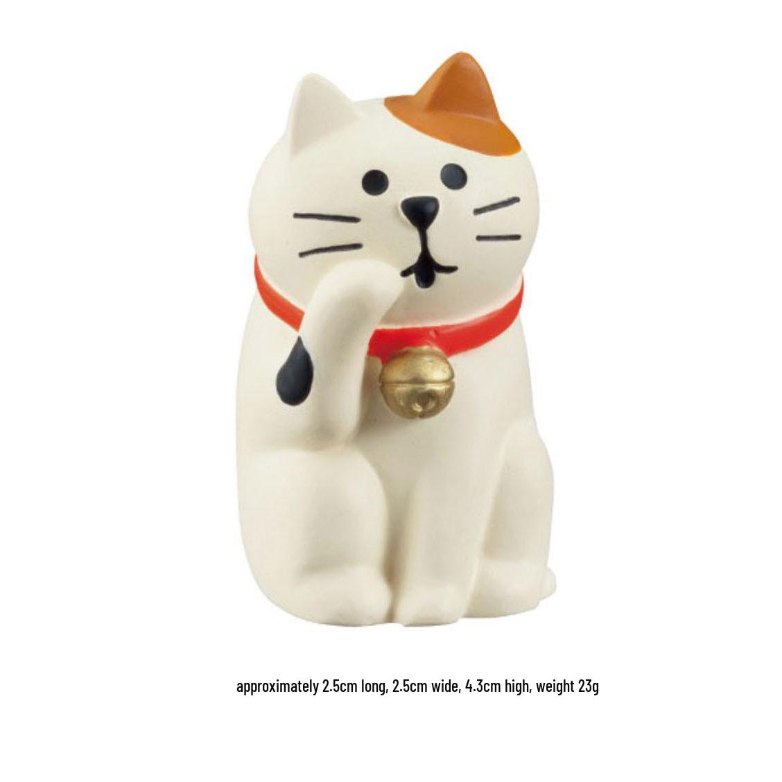 

Feng Shui Lucky Cat Ornament for Car, Shop, or Office