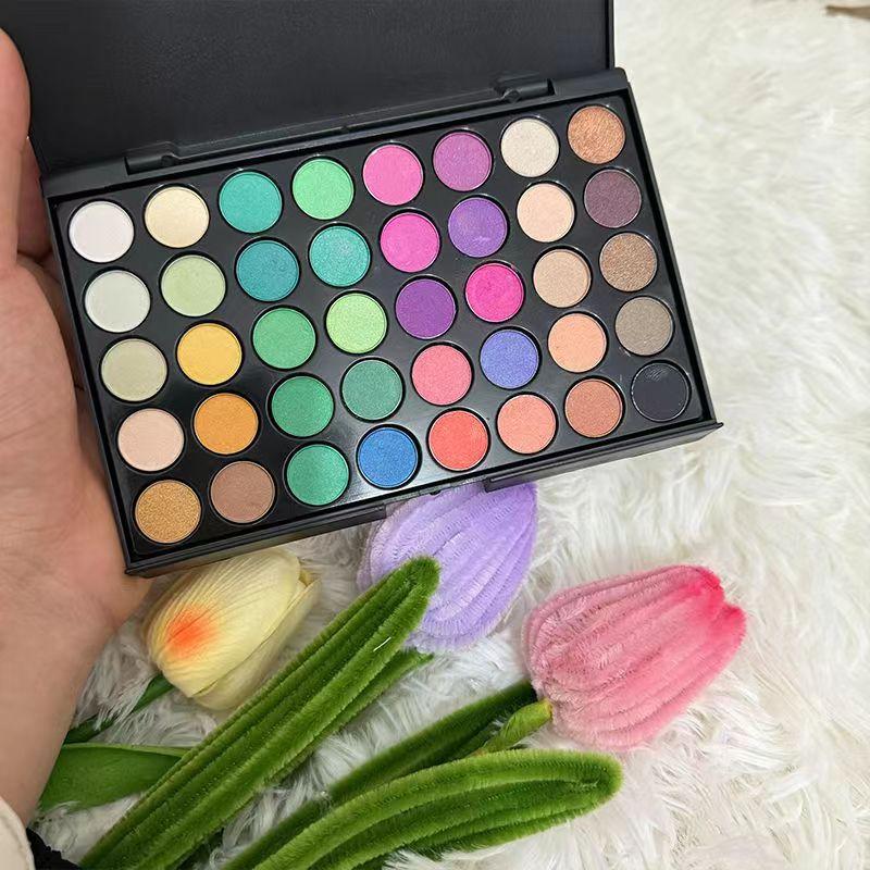 40-Color Eyeshadow Disc, Multi-color Mix and Match Powder, Even and Obedient, Non-flying Powder Eyeshadow Makeup