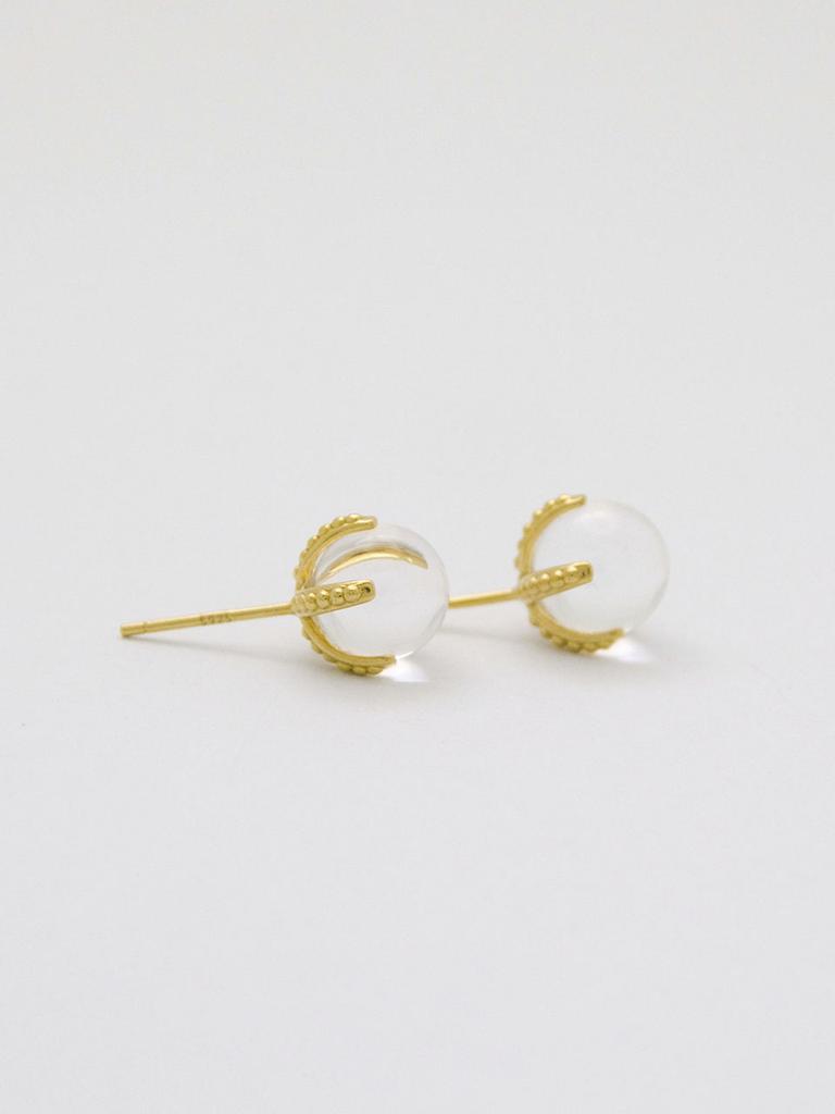 Ound Clear Quartz Teardrop Gemstone Earrings-M