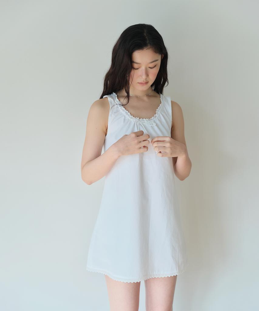 Hombadittingjeu Lace Sleeveless Dress (White)
