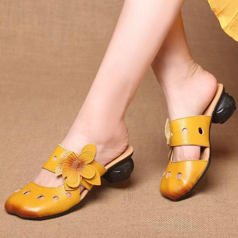 Women's Summer Leather Hollow Out Baotou Slippers Soft Sole Block Heel Ethnic Style Three-Dimensional Flower Outdoor Slippers