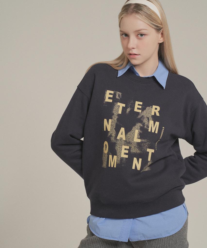 Iteoneolmomeonteu Moment Sweatshirt - Navy