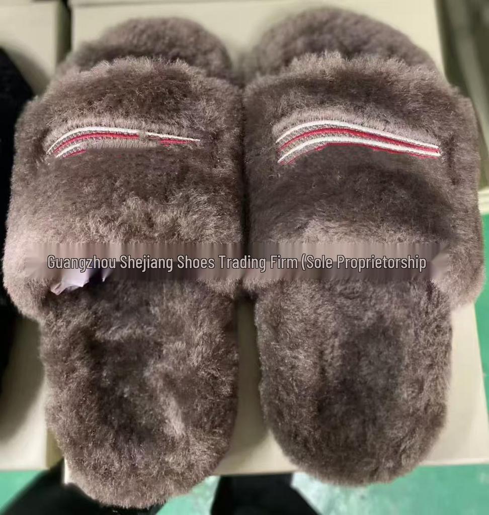 2024 Women's Embroidered Lambswool Slippers - Paris One-Word Furry Style, Unisex Design