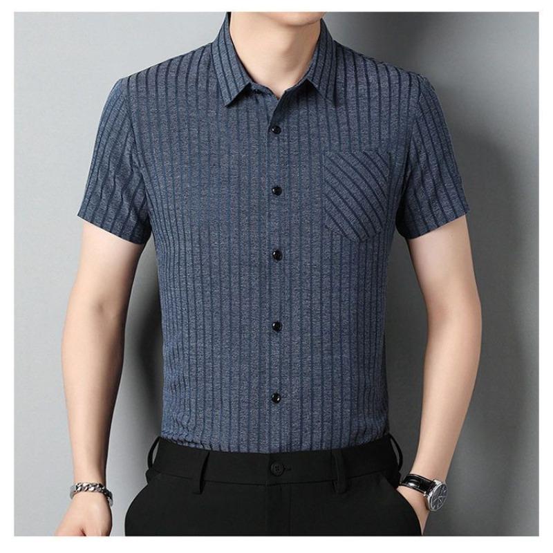 Men's Casual Short Sleeve Striped Shirt Breathable Lightweight Button Down Shirt With Chest Pocket