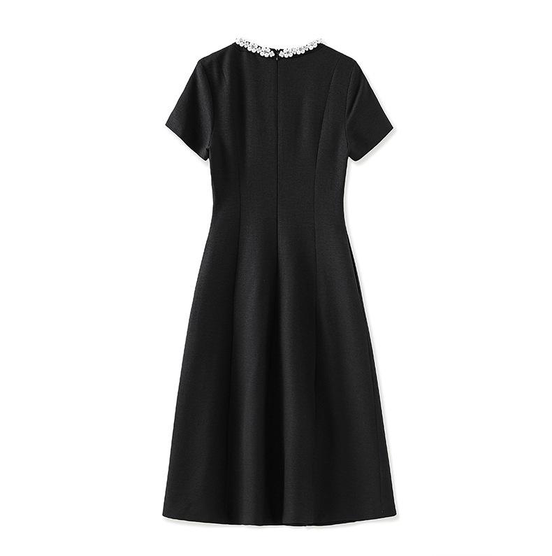 Elegant Checkered Beaded Waist-Hugging Women's Dress