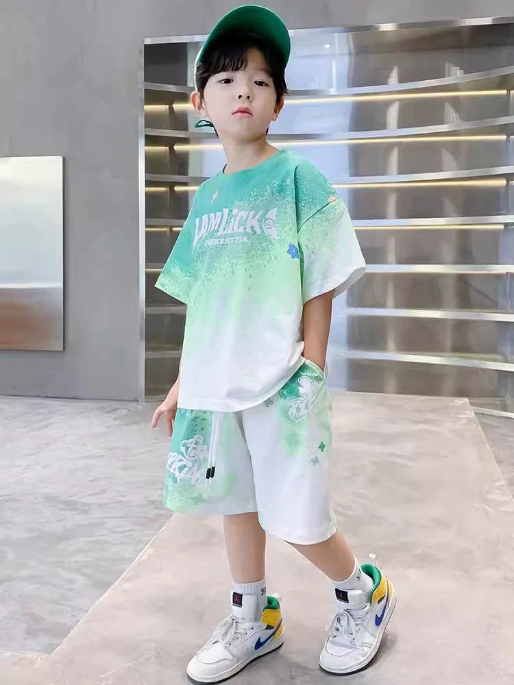 Boys' 2026 Quick-Dry Gradient Sportswear Set: Short-Sleeve Printed Two-Piece Summer Outfit
