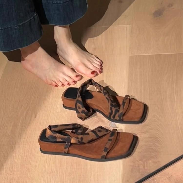 Sheepskin version~ Retro two wear one word with square head cool slippers women wear versatile thick-soled open-toed comfortable sandals summer