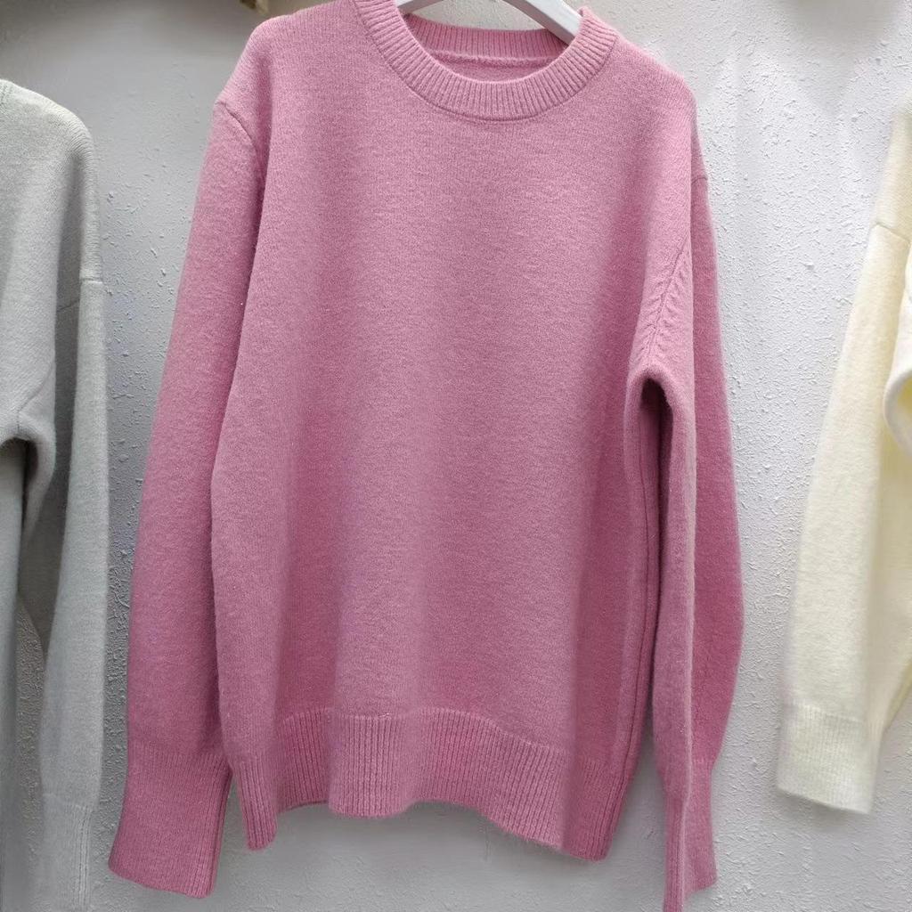 Women's Soft Knit Long-Sleeve Sweater: Fashionable, Versatile, Round Neck, Perfect for Autumn/Winter