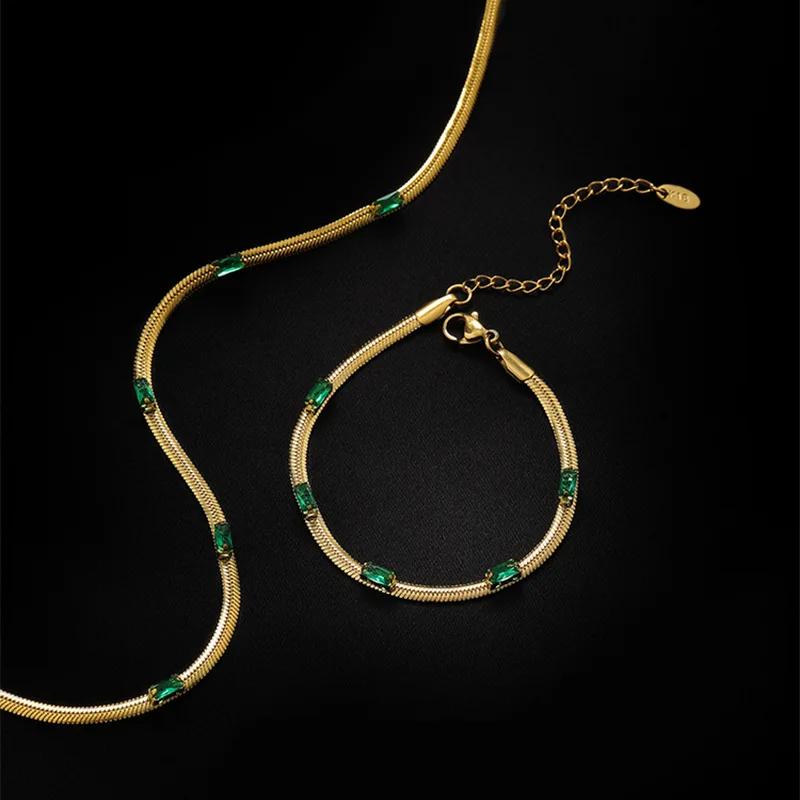 New Personal Luxury Gold Color Stainless Steel Emerald Necklace for Women Charm Green Crystal Bride Party Collar Jewelry No Fade