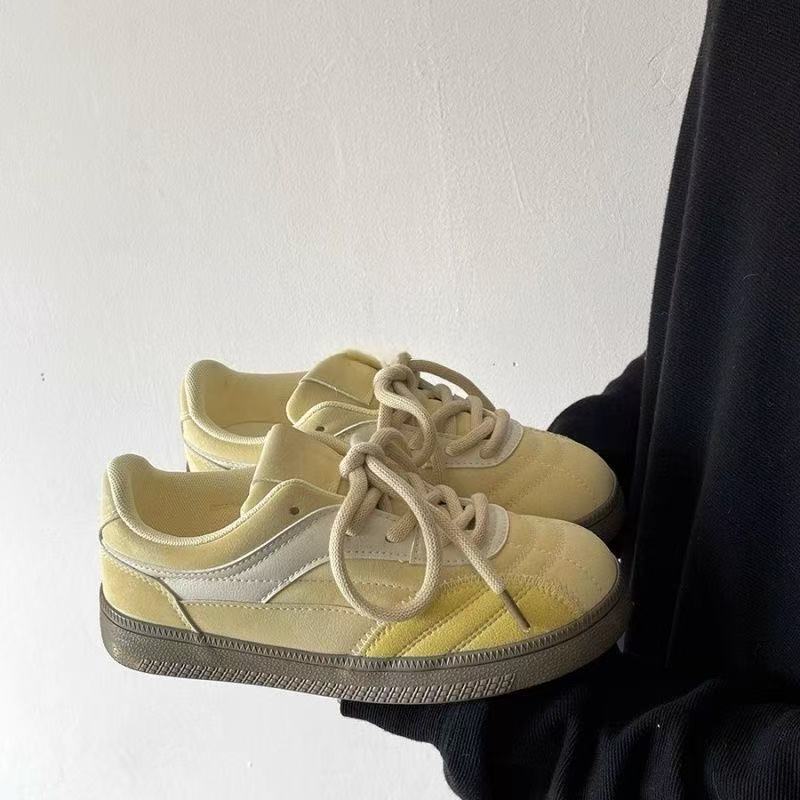 

Board shoes women s 2025 new spring platform white shoes versatile niche shoes dopamine training shoes 35 светло-желтого