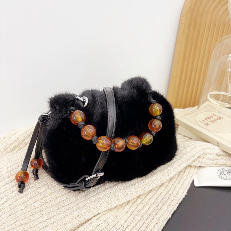 Faux Fur Tote Bag Women's Bucket Bags Plush Luxury Design Ladies Handbags Soft Winter Crossbody Shoulder Bags Bolsa Feminina Sac