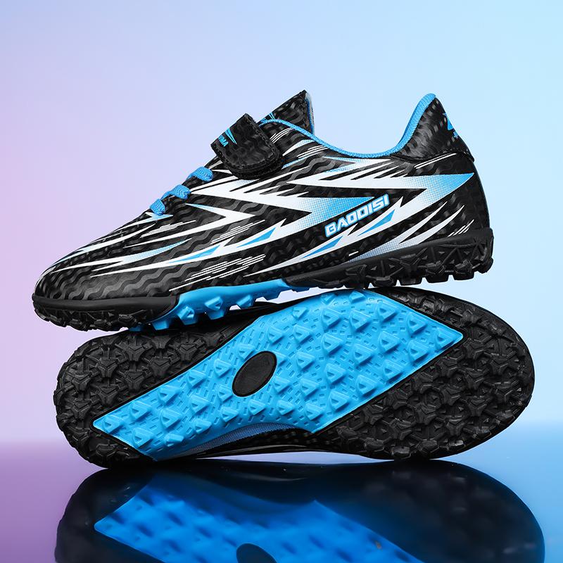 Football Shoes student Non Slip Society Cleats Soccer Shoes TF/FG boys Indoor Football Field Boots Fast Professional Sneaker
