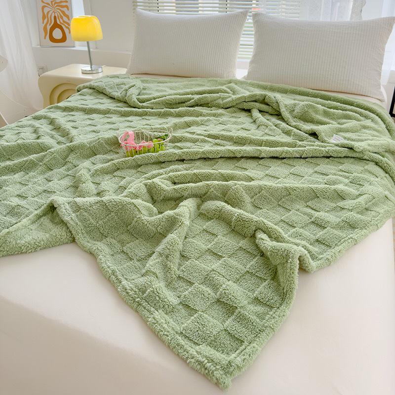 Checkerboard 3D Jacquard Taffeta Plush Blanket – Lightweight Sofa Cover/Office Nap and Air-Conditioning Blanket