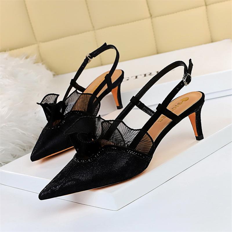 Fashion Women Thin High Heels Lace Hollow Mesh Pointed Toe Sandals Summer Fashion Elegant Green Silver Rhinestones Slingback Shoes