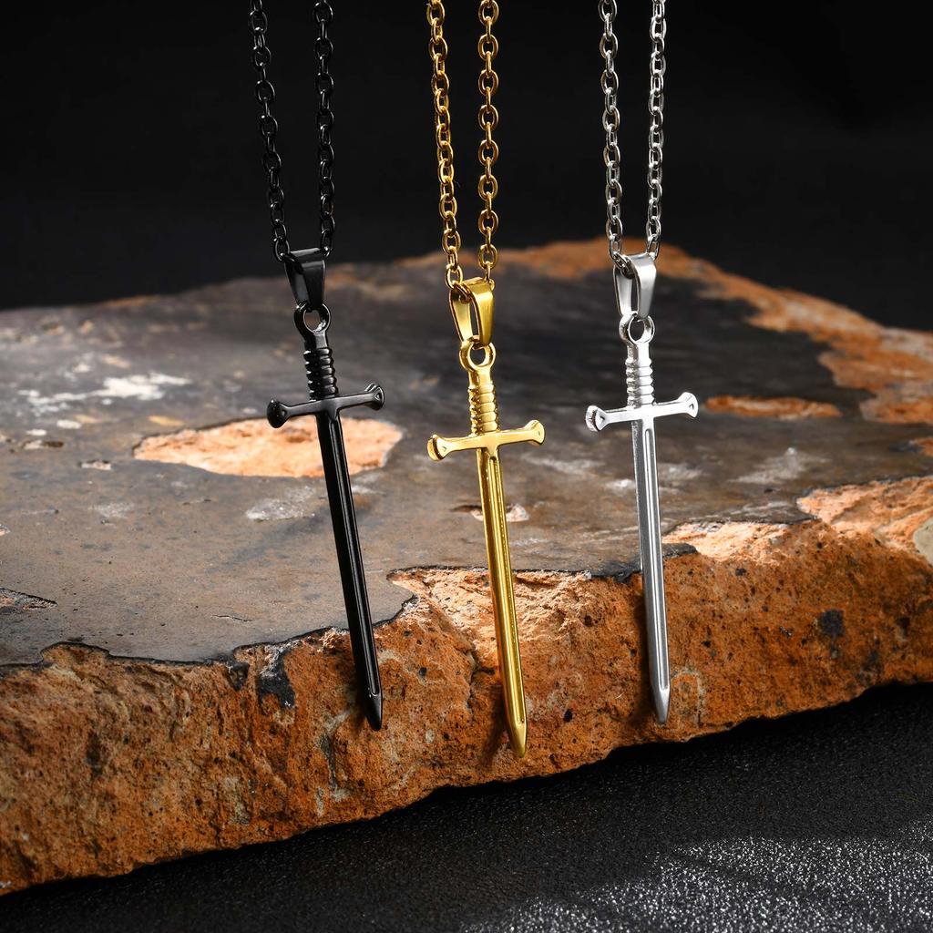 Retro Gotische Edelstahl-Langschwert-Kreuz-Anhänger-Halskette, Punk Hip Hop Geometrische Halskette, Mode Party Schmuck für Männer