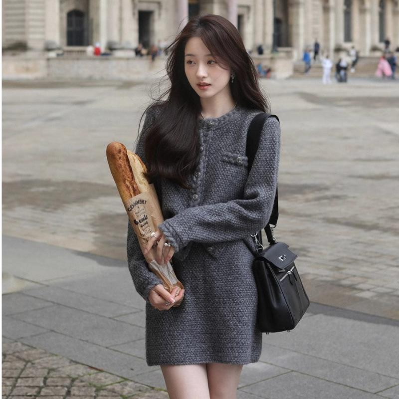 

Xiaoxiangfeng 2024 осень/зима вязаный кардиган и юбка комплект One Size серый