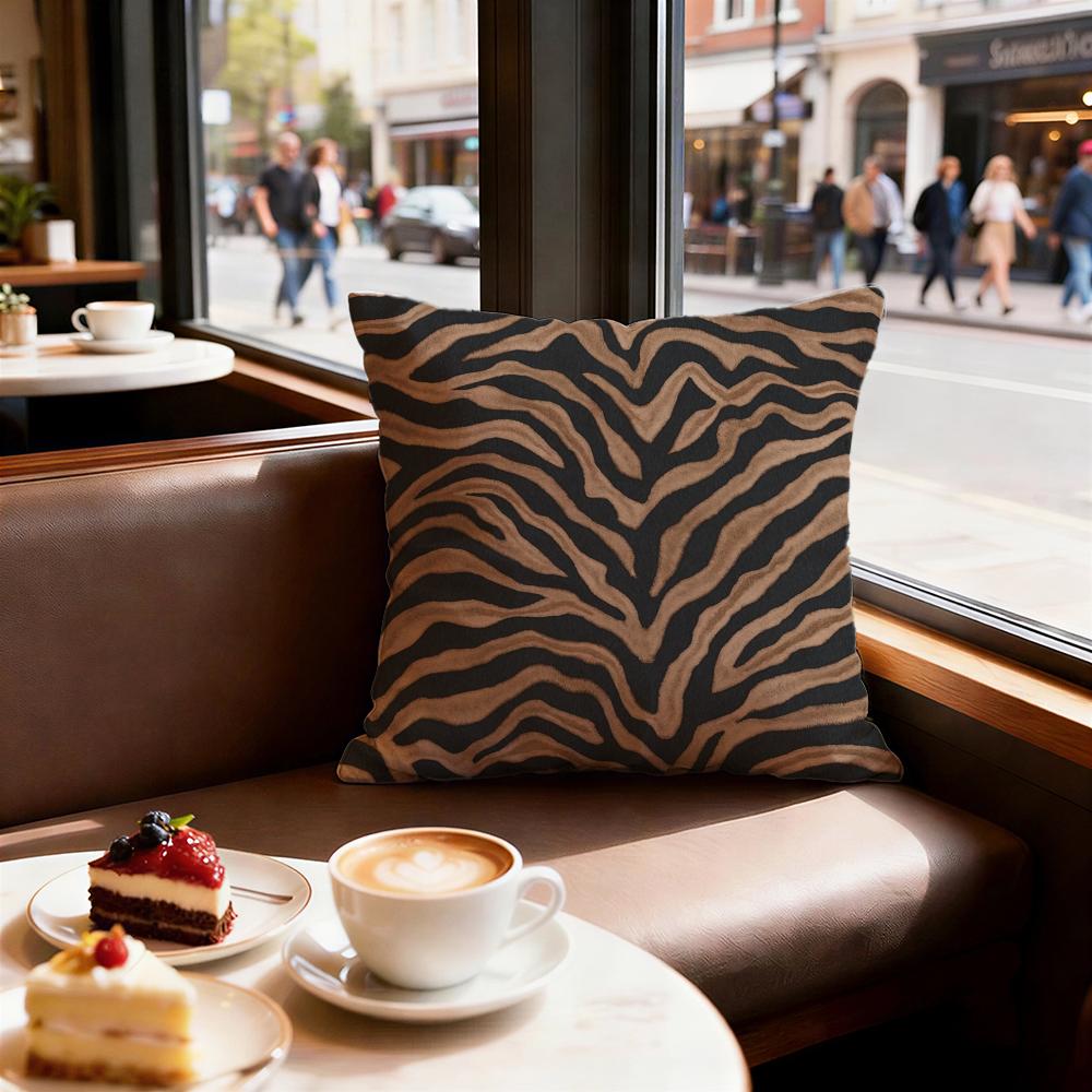 Zebra Stripes Cushion Cover Set of Decorative Short Plush Pillow Covers for Sofa Soft Cushion Case x cm