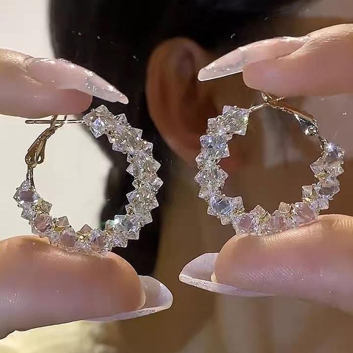 

Новинка 2024 года, серьги из серебра 925 пробы с иглами, темпераментные круглые серьги, легкие роскошные изысканные серьги, нишевые дизайнерские серьги высокого класса, женские