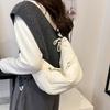 2025 New Casual Fashion Versatile Messenger Bag Large Capacity Bag Shoulder Armpit Bag