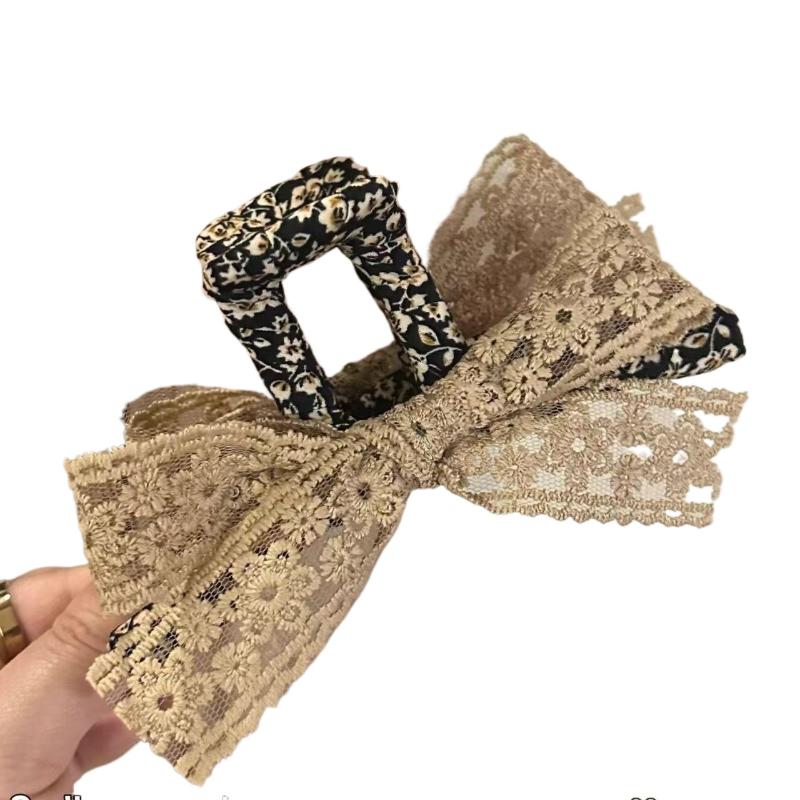 

.French Vintage Floral Lace Butterfly Knot Hair Clip Large Shark Clamp Sweet Girl Gentle Style Hair Accessories Headwear