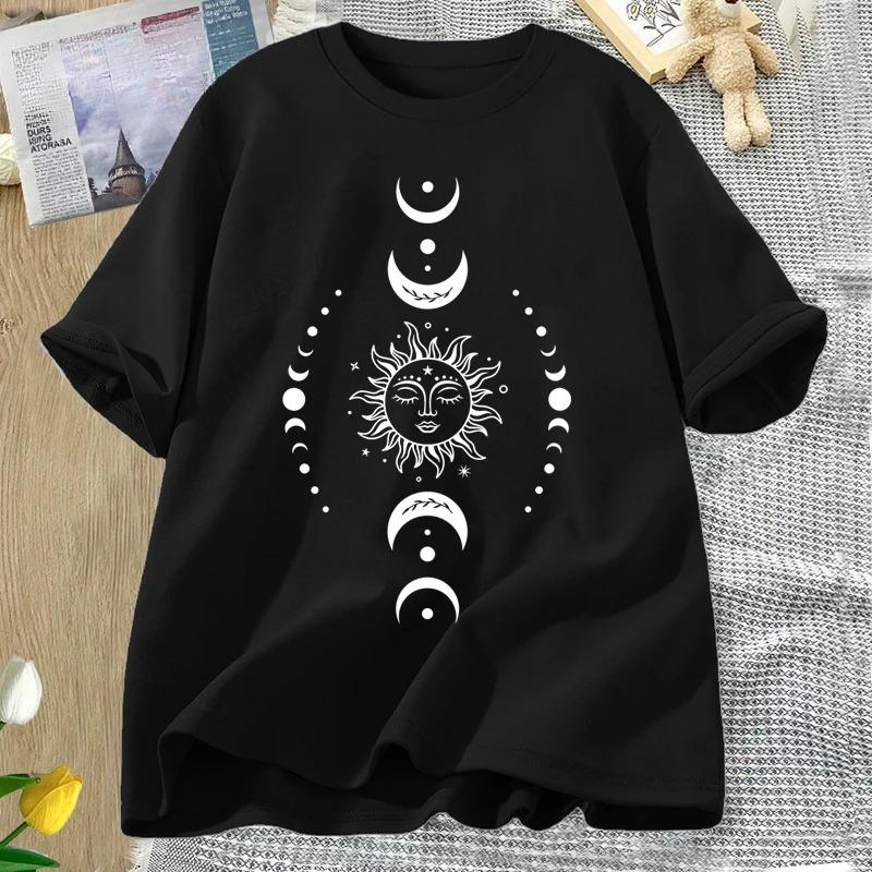 Sun and Moon Pritned T Shirt Celestial Boho Mystical Tshirt Magic Moon Short Sleeve Tshirt Women Harajuku Tee Streetwear