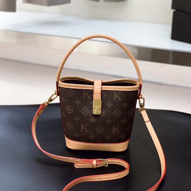 

Popular bucket bag women s bag new fashion printed handbag versatile shoulder messenger bag