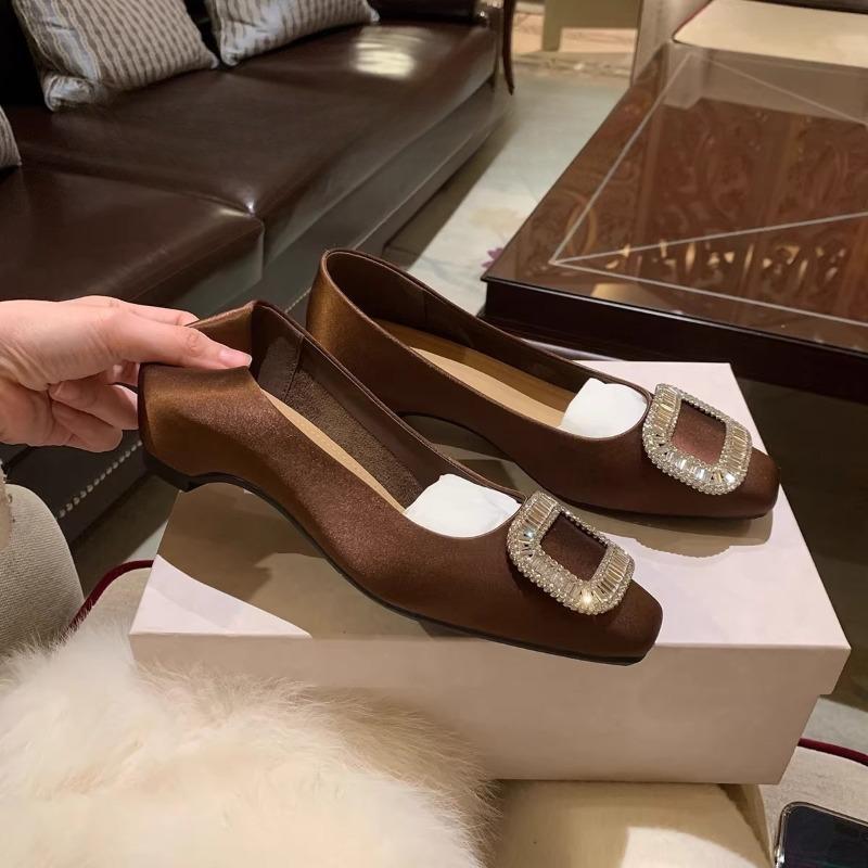 

Anti-slip, High Inner Sole, Square Toe, Shallow Heel Women s Shoes 40 кавовий/коричневий