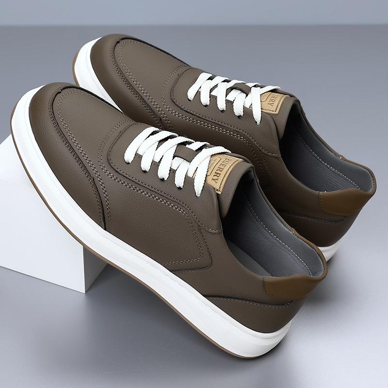 Men's shoes 2025 spring new fashion lace-up casual board shoes men's youth low-top white shoes 2025