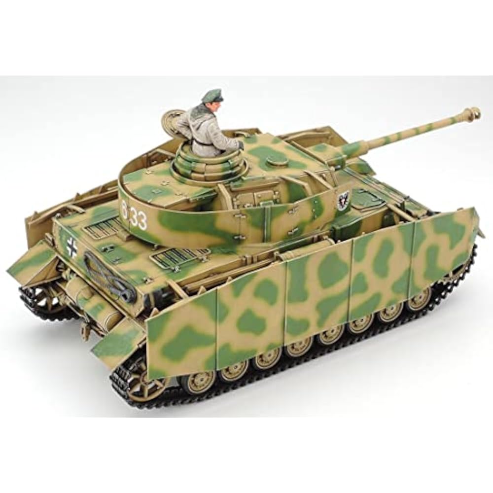 Tamiya 1/35 Military Miniature Series No. 209 German Army Panzer IV H Type Early Plastic Model 35209