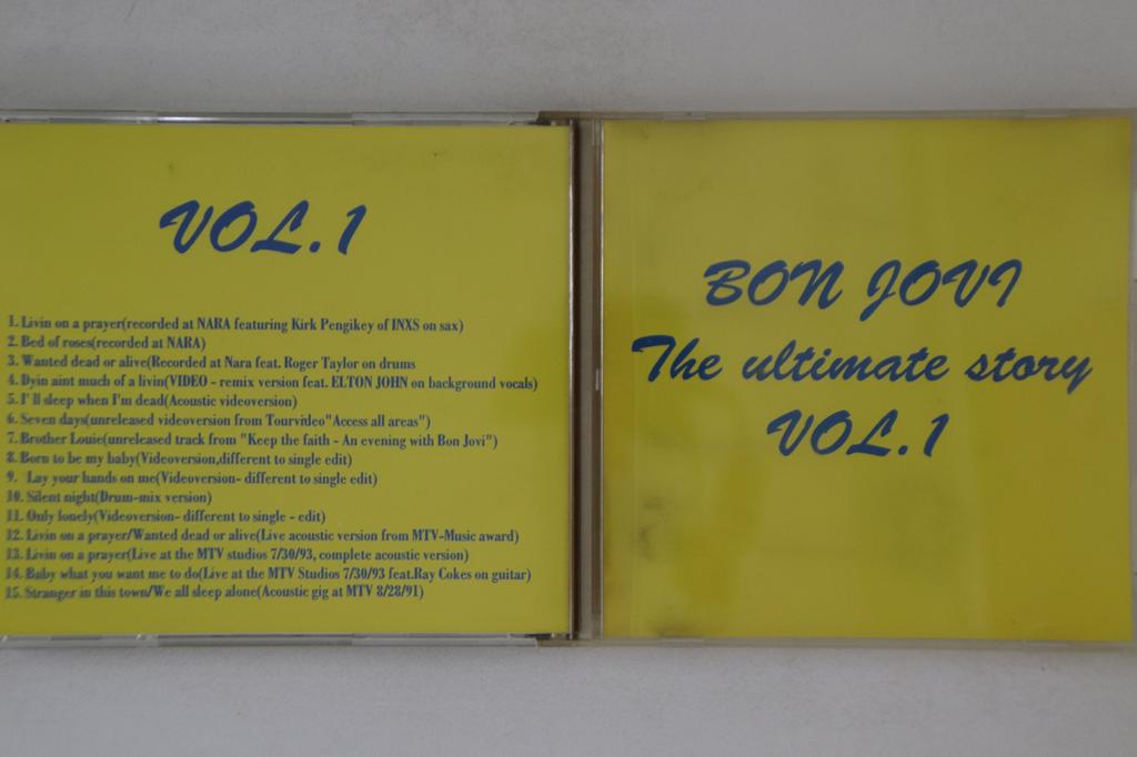 CD BON JOVI - Ultimate Story Vol 1 BON9001 NOT ON LABEL Unknown Rock Used