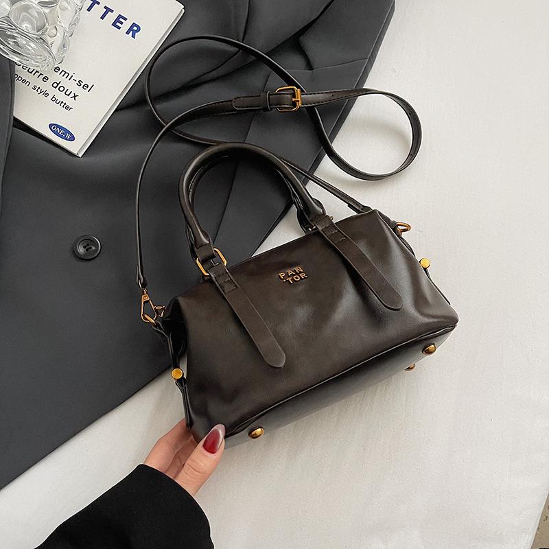 

Нишевый дизайн ретро сумка для поездок женская новая осень и зима универсальная повседневная на плечо кроссбоди сумка-подушка