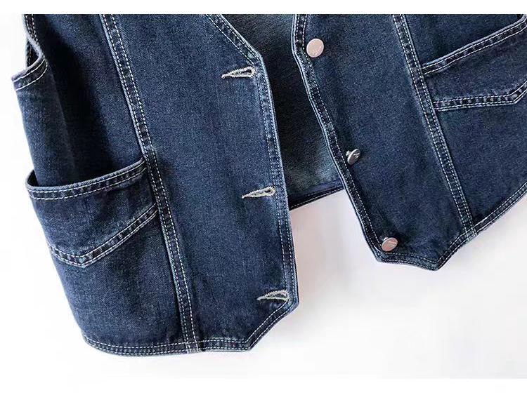 Women's Versatile Denim Vest - Slimming, Retro, Fashionable Outerwear for Spring and Autumn