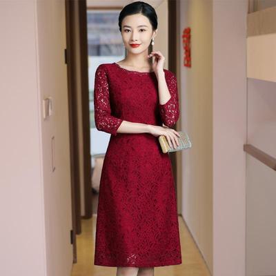 Elegant Wine Red Lace Dress with Waist-Cinching for Middle-Aged and Elderly - Autumn 2021 Collection