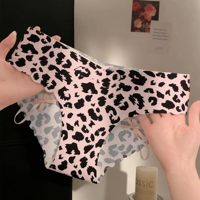 Women's Summer Thin Sexy Leopard Print Bow Hollow Cotton Crotch Ice Silk Non-mark Low Waist Briefs