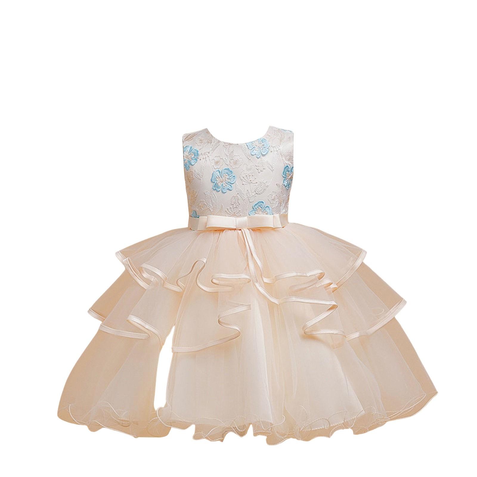 

Модна для дівчат сукня з мереживної фатину з вишивкою та бантом. Сукня принцеси 100