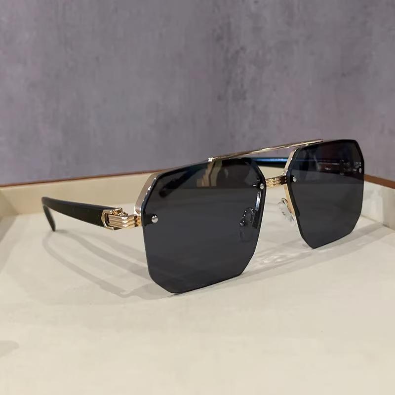 New Rimless Rectangle Sunglasses Women Fashion Frameless Square Sun Glasses Female Shades Classic Gradient Color Eyewear UV400