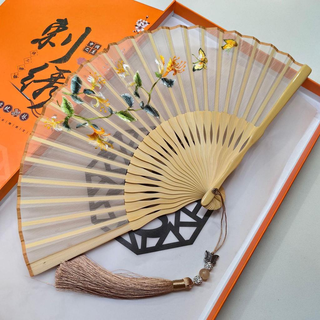 Alter Changmen Suzhou Doppelseitige Stickerei Faltfächer: Antiker Cheongsam-Stil für Damen