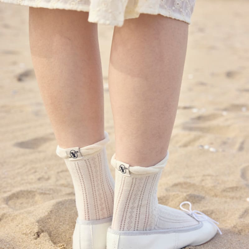 Your name Here Frill Point Lace Socks (3COL) Y5A009