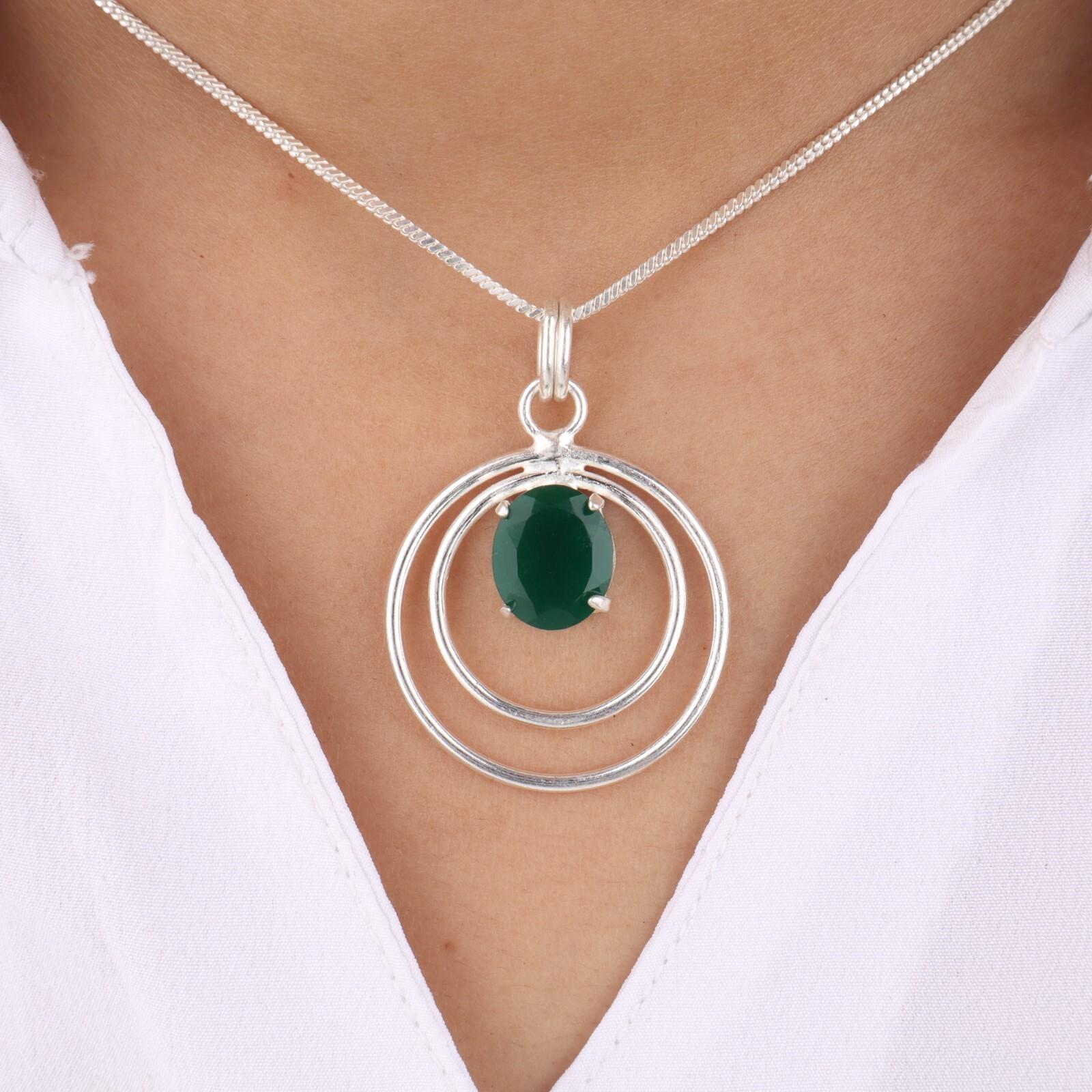 

Green Onyx Gemstone 925 Sterling Silver Jewelry Women s Pendant Gift For Mother PP-61-17