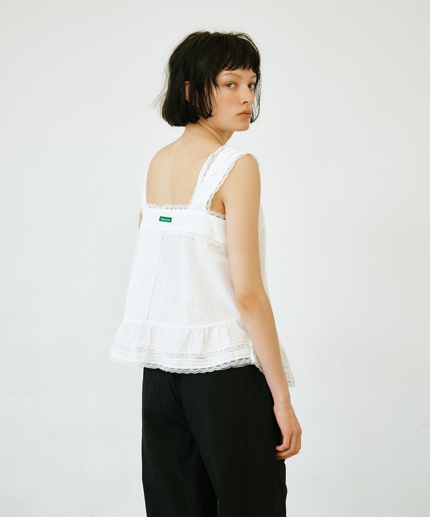 GREENBUTTER Lace Pintuck Sleeveless Blouse (Ivory)