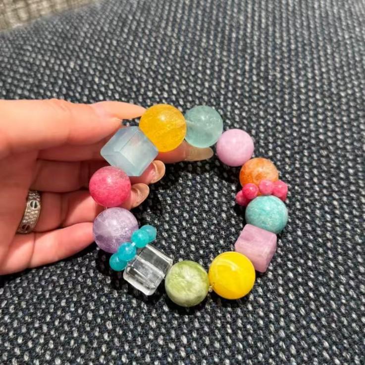 

Authentic Multi-Gemstone Crystal Agate Bracelet - Xiaohongshu Style Multi-treasure bracelet (with gift box)